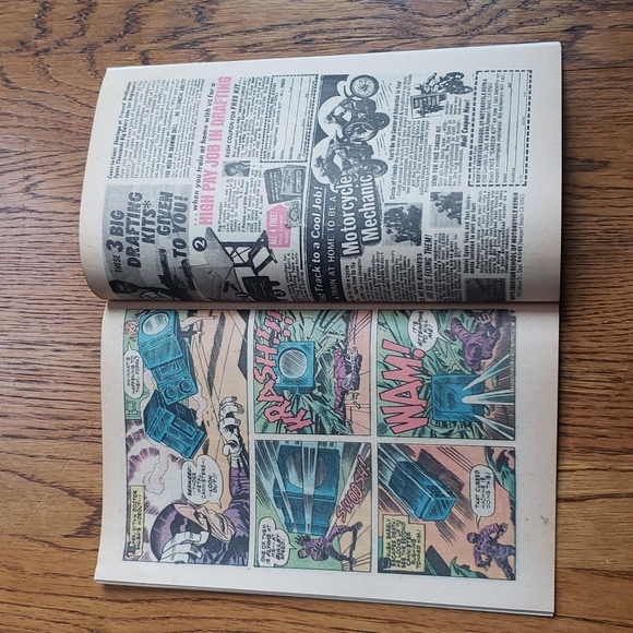 Vintage 70s Omac One Man Army Corps No. 8 DC Comics Comic Book - Picture 12 of 15